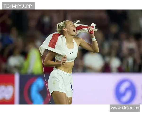 曼城女足前锋前女友年仅27岁不幸车祸身亡未系安全带引发关注