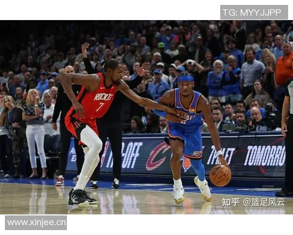 SGA巧妙造犯规杜兰特误判起跳时机展现篮球智慧